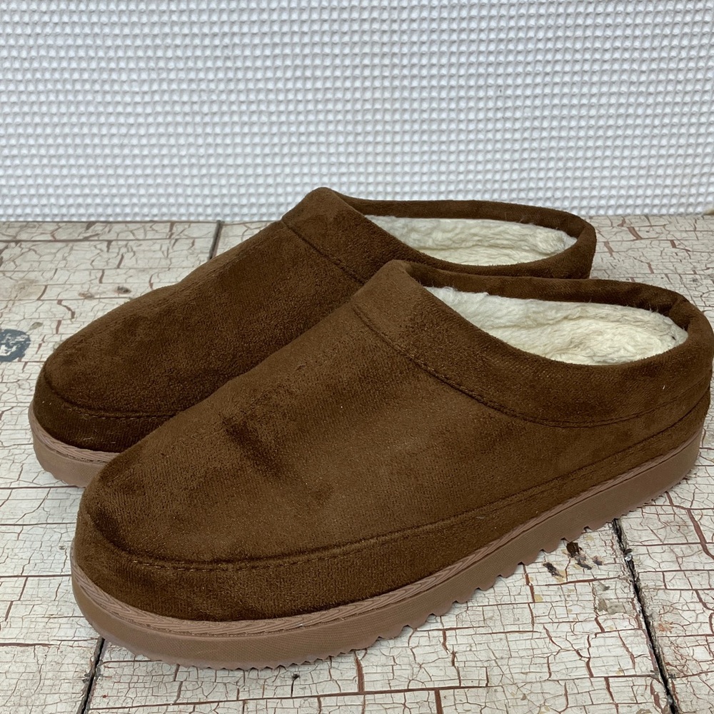 Dearfoams Slip-On Loafers - Picture 3 of 8